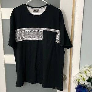 Level Ten Men's Black and Silver T-shirt Size 2X